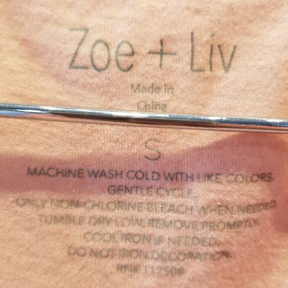 Zoe & Liv Choose Kindness Graphic Tee Short Sleeve Peach Pink T-Shirt Size S - Picture 10 of 10